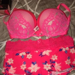 Victoria secret set